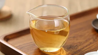 阿凤姐看凤凰单丛测评：行内人眼中的中秋选茶经